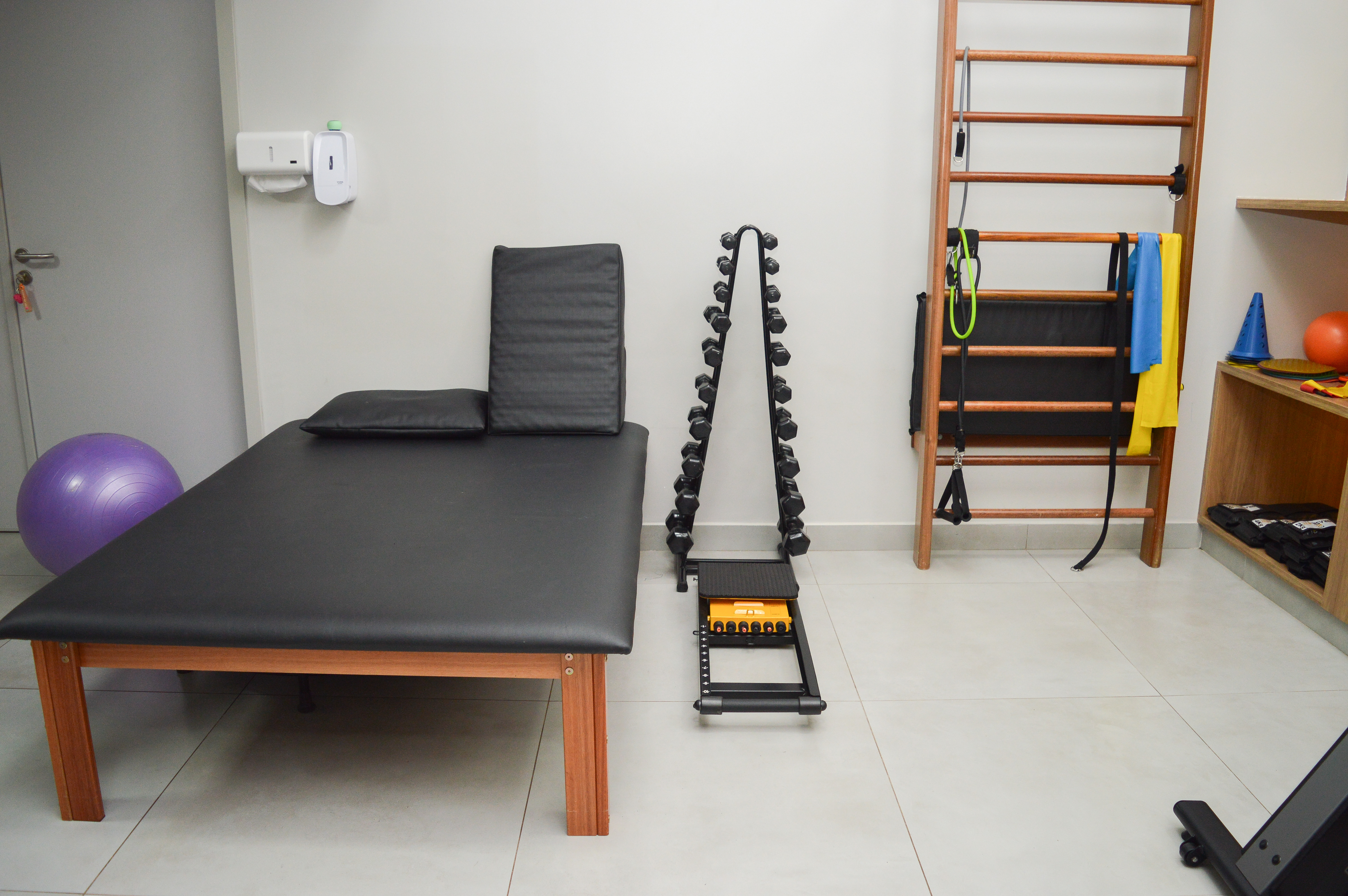 Equipamentos Fisiocentro - Maca de Tratamento
